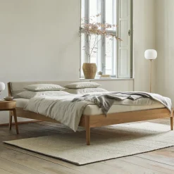 Bett Almeno mit Polsterbetthaupt(Wollstoff Tano natur, Zirbe, 160 x 200 cm)