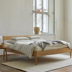 Bett Almeno mit Stegbetthaupt(Zirbe, 160 x 200 cm)