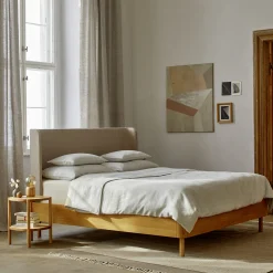 Bett Tonda mit Polsterbetthaupt(Wollstoff Tano natur, Eiche, 160 x 200 cm, mit hohem Polsterbetthaupt)