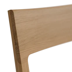 Stuhl Karim(Eiche, Holz-Sitzfläche)
