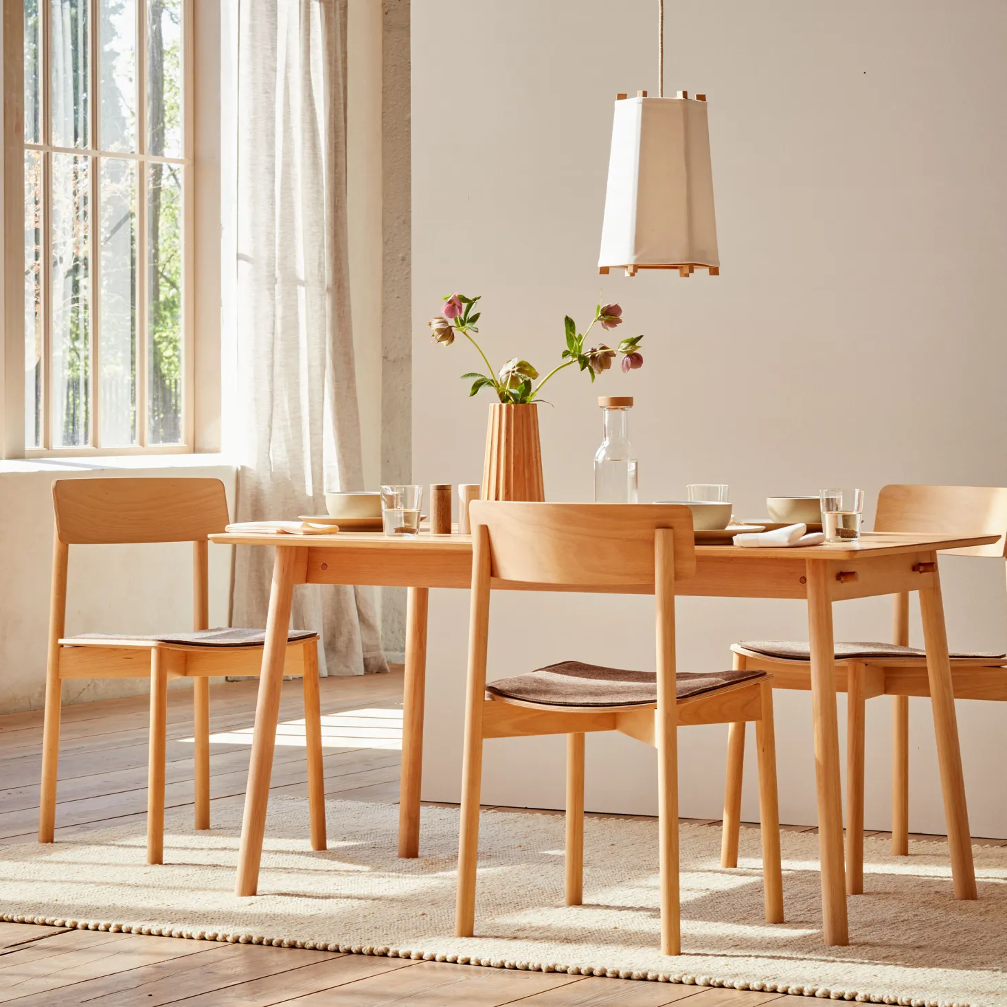 Tisch Yuto Pur(Buche, L 80 x B 80 cm)