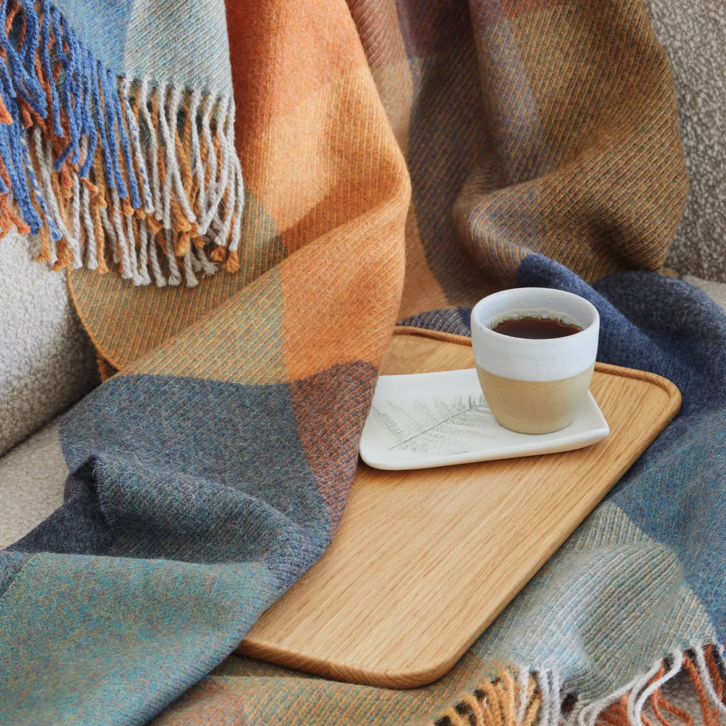 Wohndecke Tristan130 x 200 cm, 100 % Alpakawolle (wacholder/safran/rauchblau)